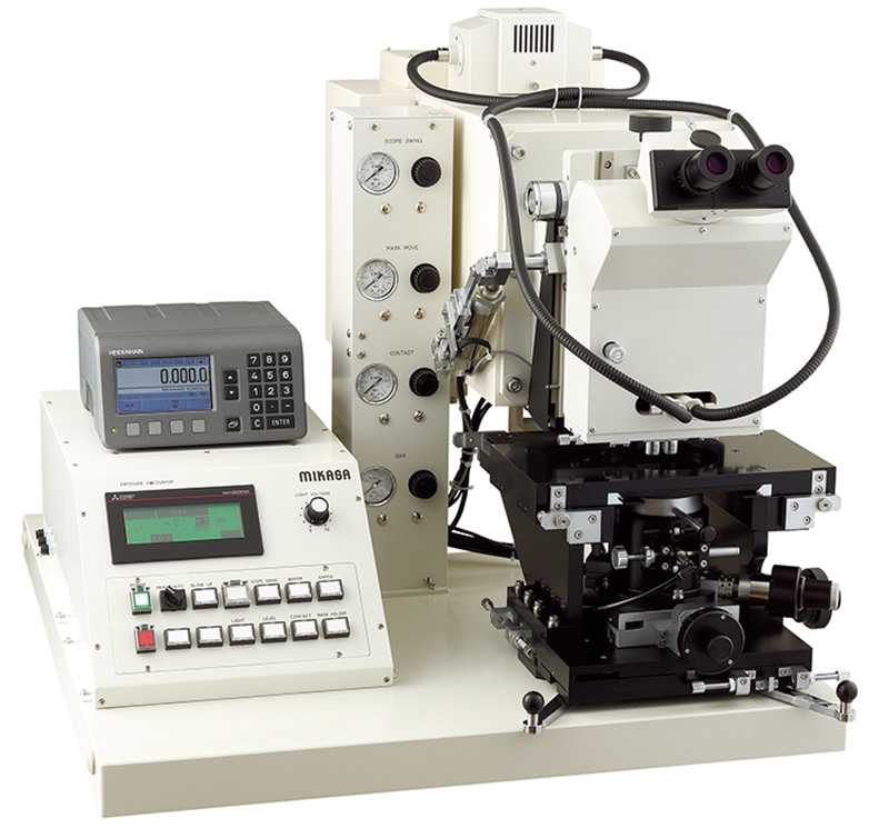 マスクアライナー MA-20